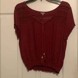 Maroon short sleeve top